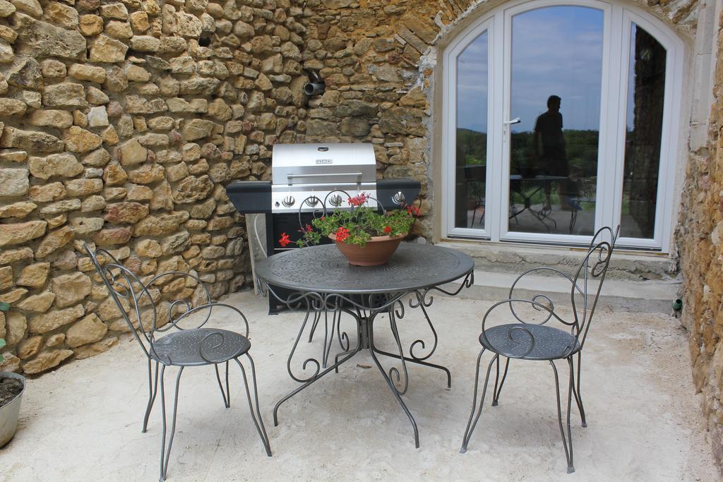 Gite De Bezut Baron  Room photo
